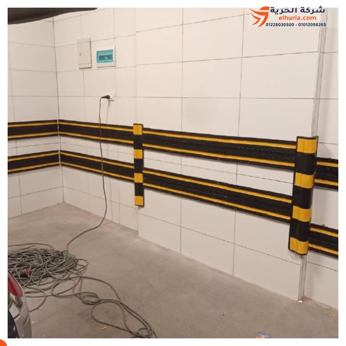 Rubber wall covering strip to prevent friction: the ideal solution to protect columns and walls